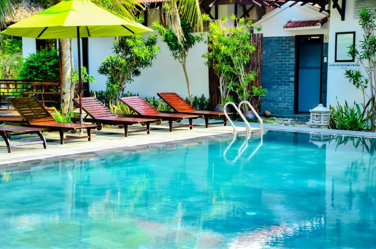 Riverside Bamboo Resort Hoi An Esterno foto