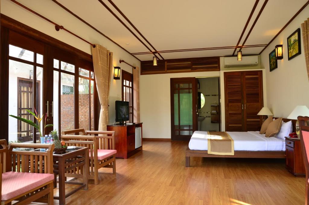Riverside Bamboo Resort Hoi An Esterno foto